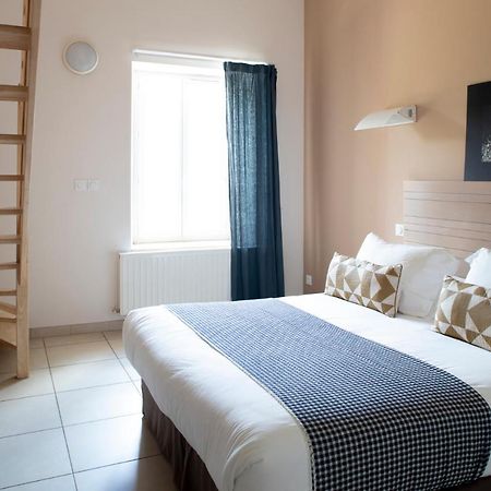 Auberge Des Baronnies LʼÉpine エクステリア 写真